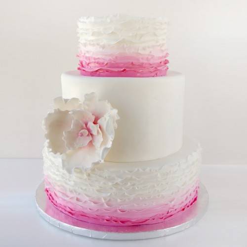 Gorgeous Pink Wedding Cakes - Wedding Fanatic