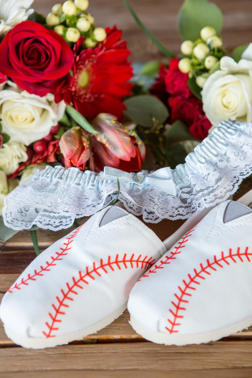 Baseball Themed Wedding Wedding Fanatic   Wozniak Clymens Nichole Emerson Photography 2020 12 18 0103 Low 1024x1536 